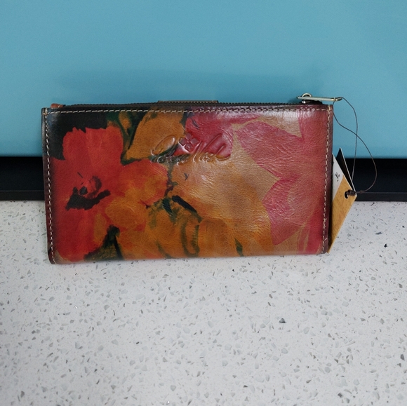 Patricia Nash Leather Floral Wallet - Picture 2 of 4